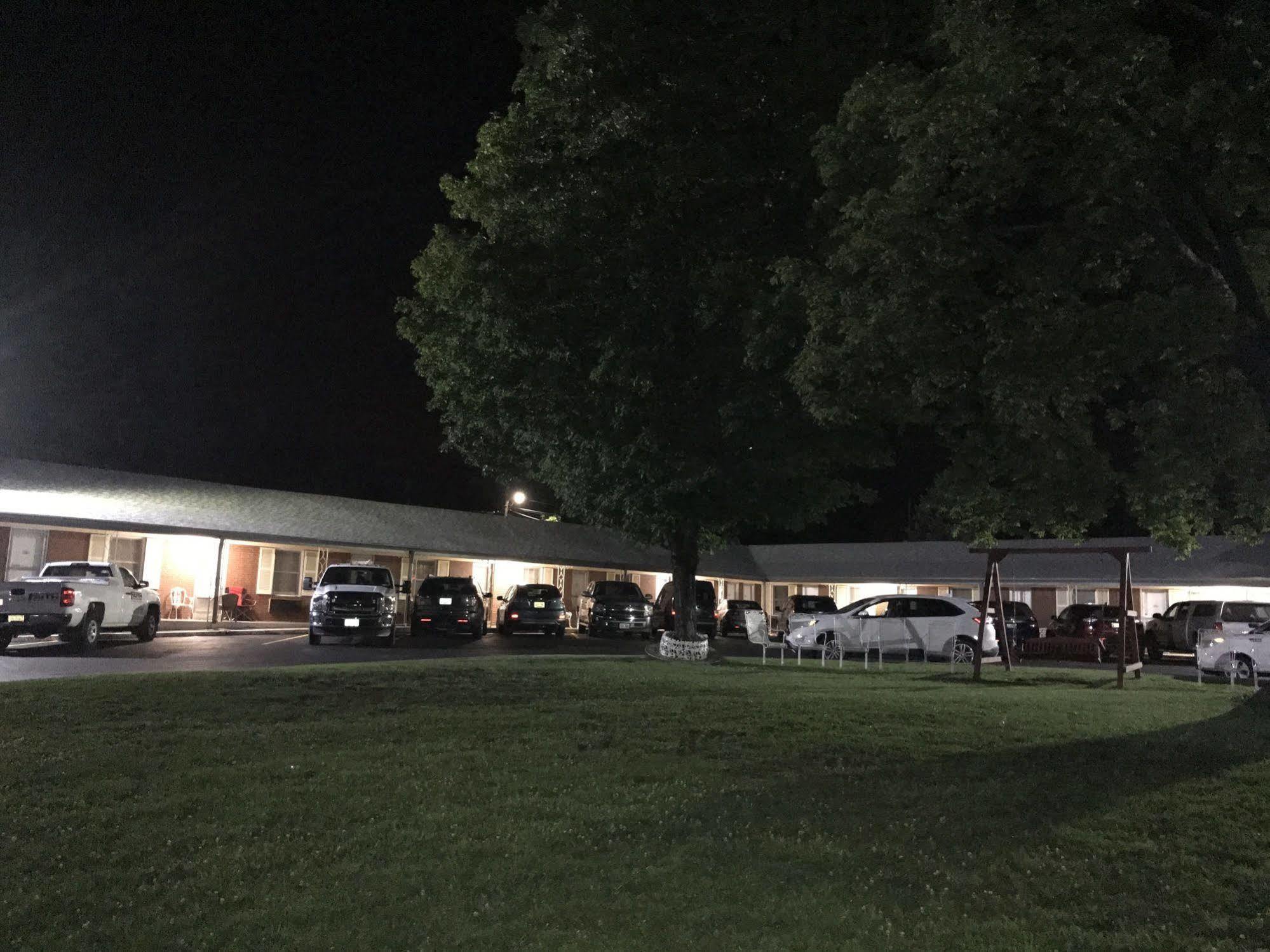 Old Kentucky Home Motel Bardstown Εξωτερικό φωτογραφία
