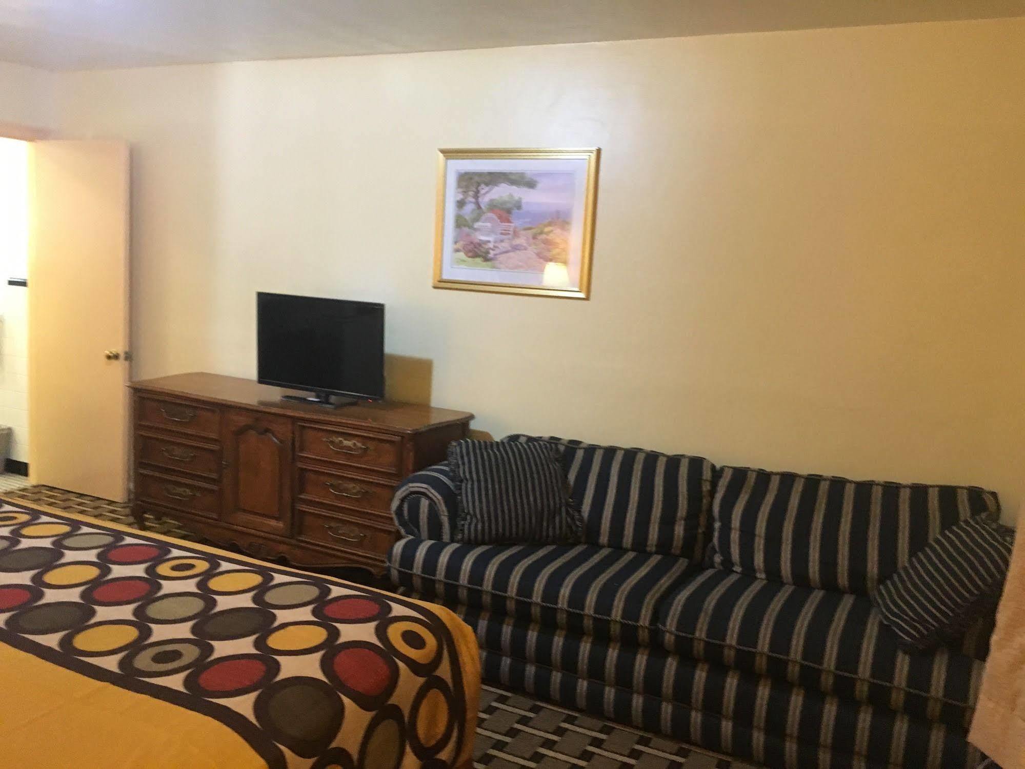 Old Kentucky Home Motel Bardstown Εξωτερικό φωτογραφία