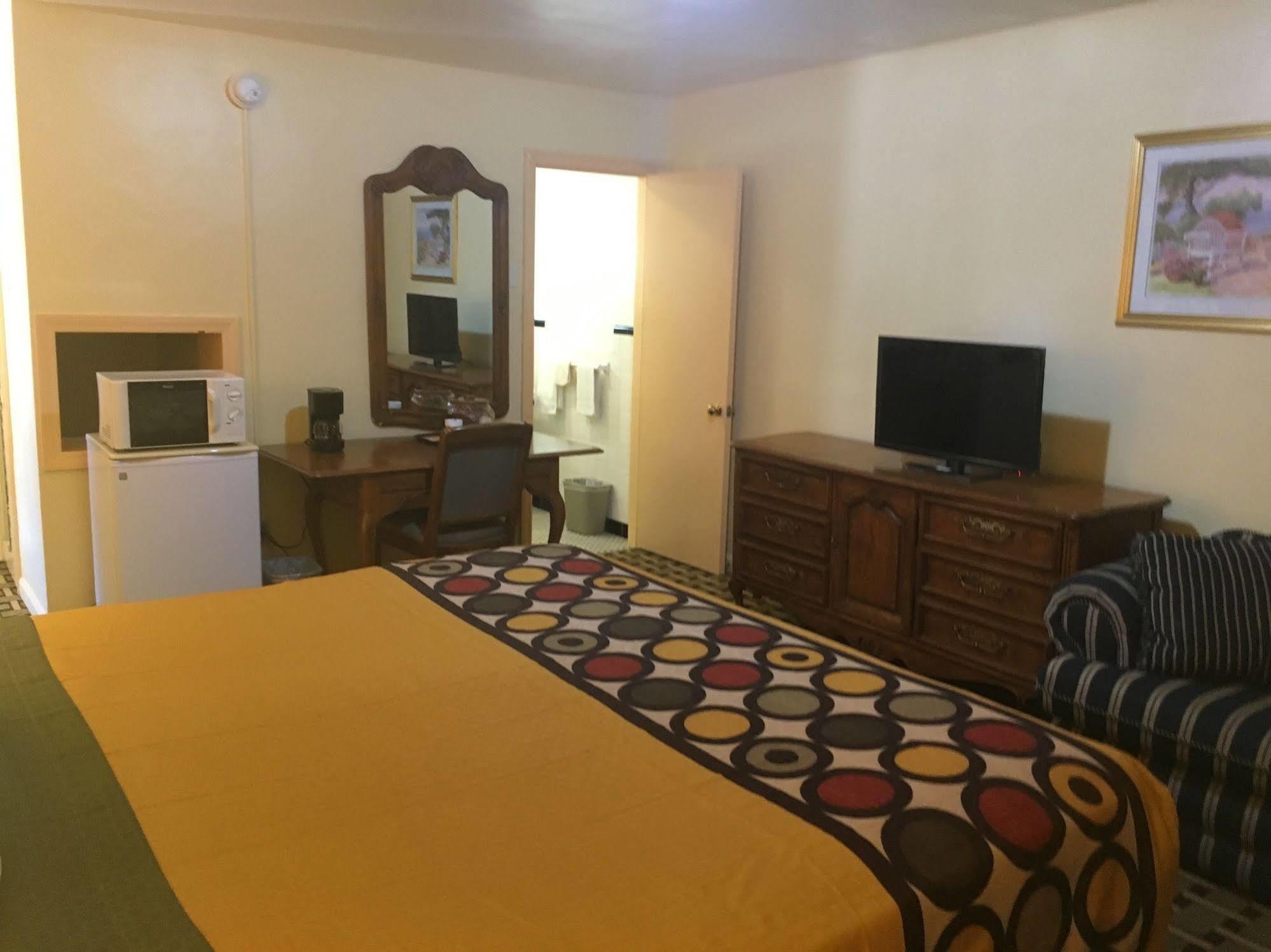 Old Kentucky Home Motel Bardstown Εξωτερικό φωτογραφία