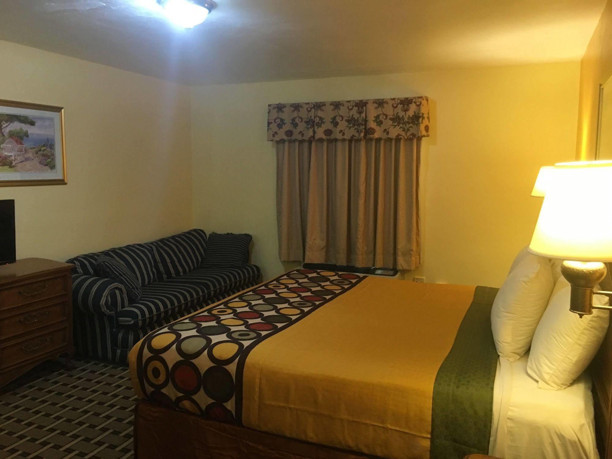 Old Kentucky Home Motel Bardstown Εξωτερικό φωτογραφία